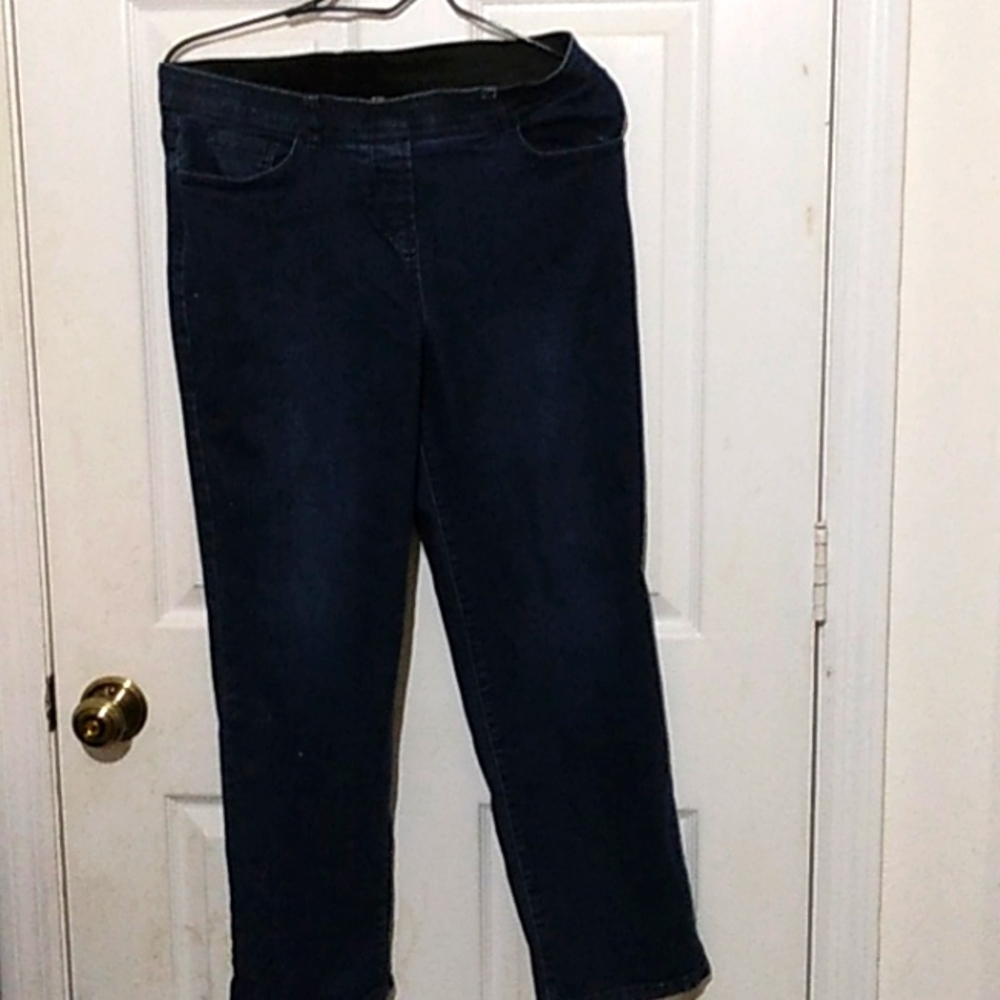 - Alia womans  jeans sz 14